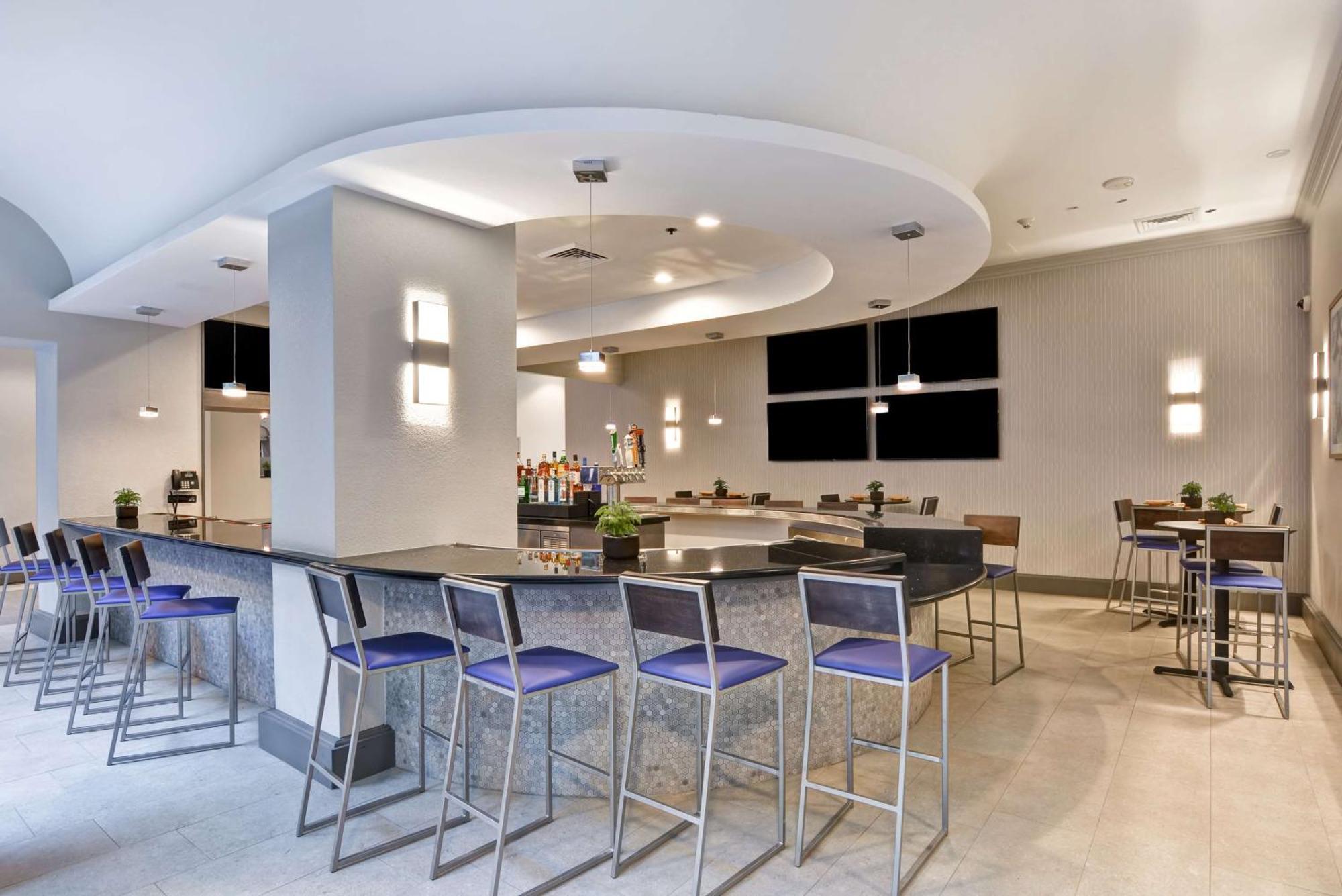 Embassy Suites By Hilton Miami International Airport Miami Springs Eksteriør bilde
