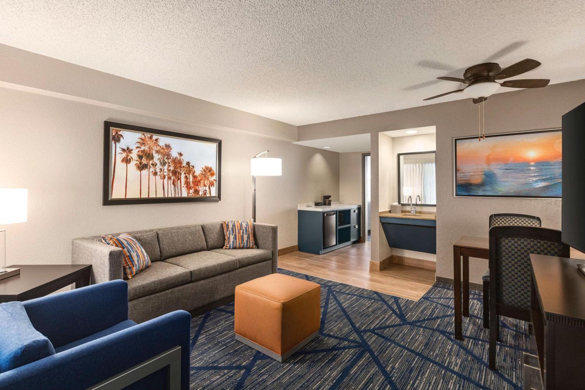 Embassy Suites By Hilton Miami International Airport Miami Springs Eksteriør bilde