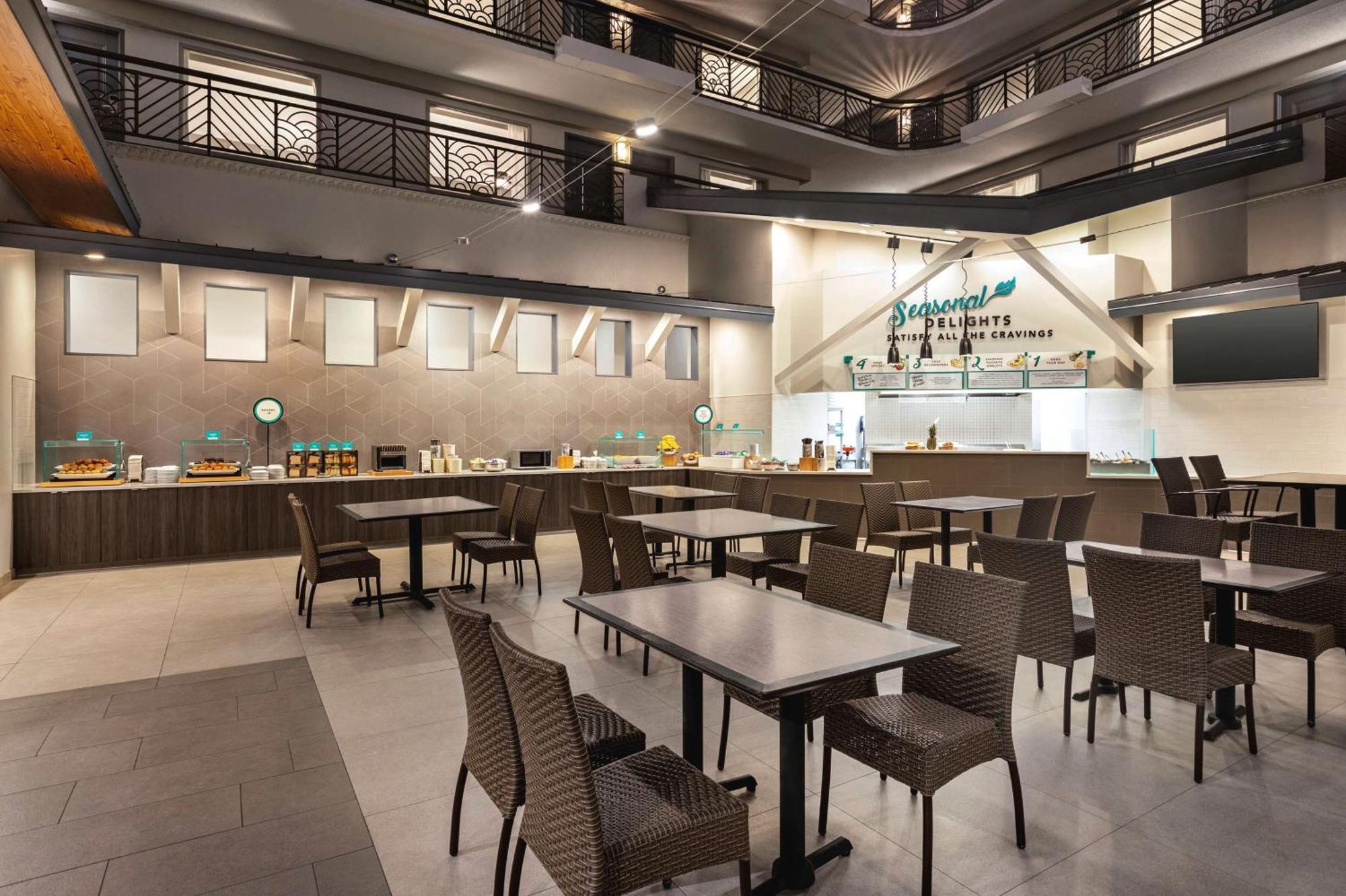 Embassy Suites By Hilton Miami International Airport Miami Springs Eksteriør bilde